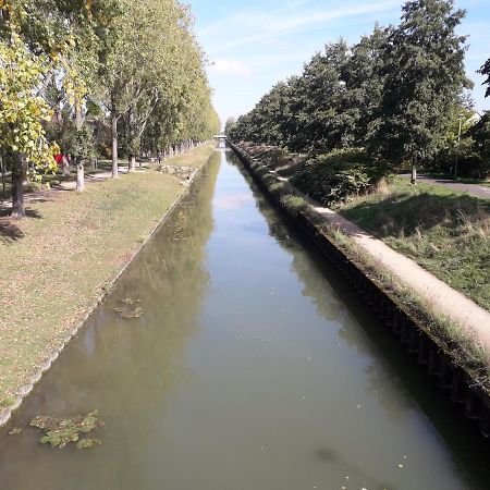 Aulnay Cocoon Apartment Bagian luar foto
