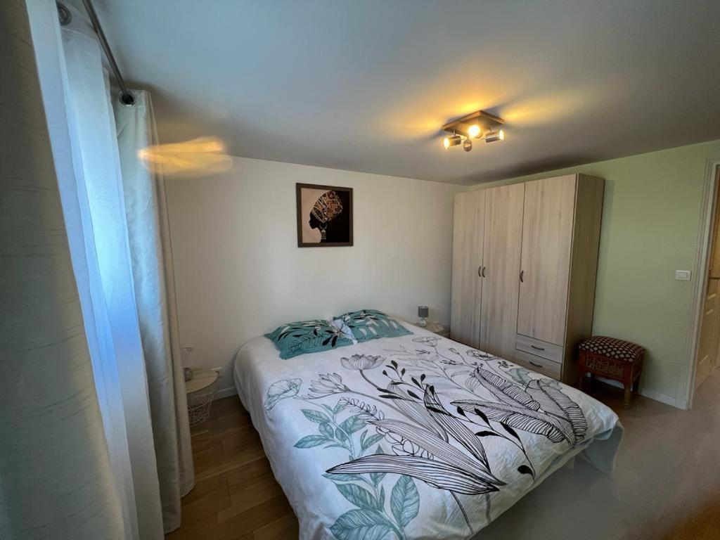 Aulnay Cocoon Apartment Bagian luar foto